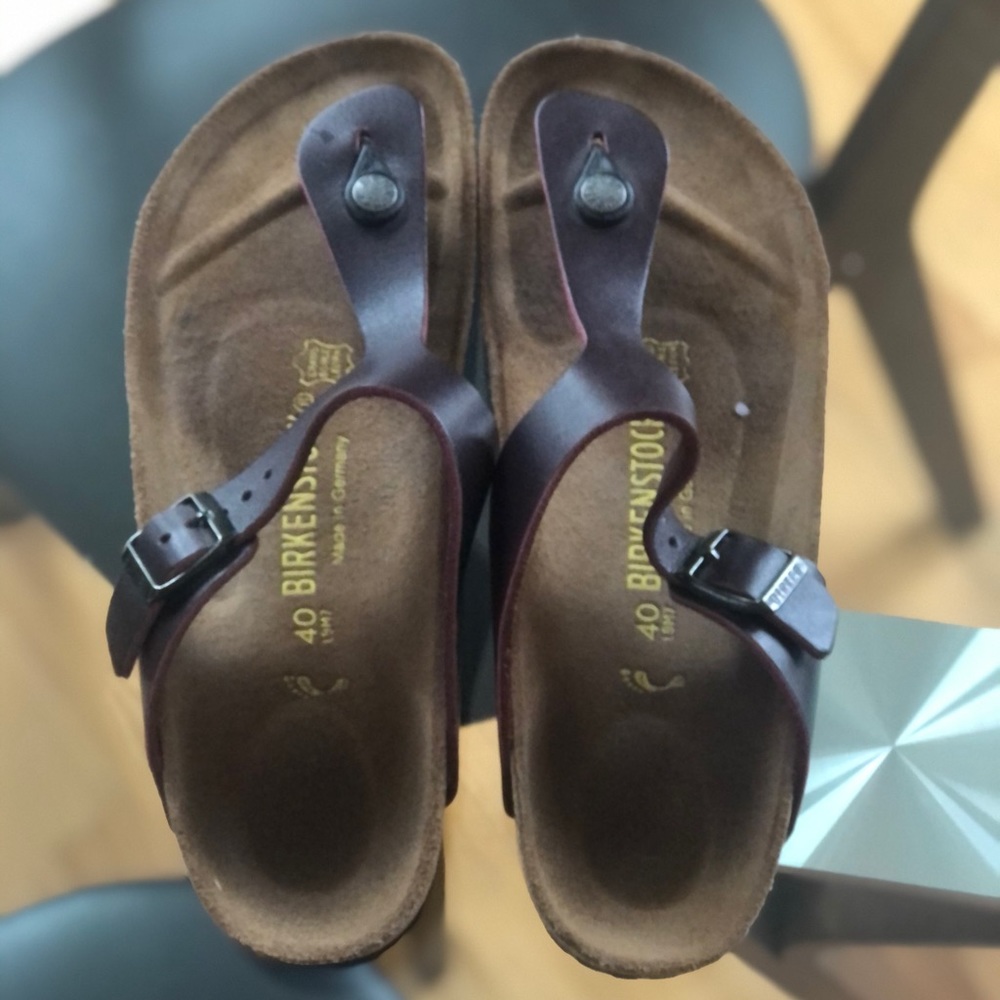 Like NEW women’s Birkenstock Sandals